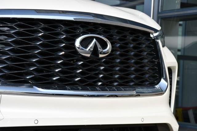 Used 2025 INFINITI QX60 Sensory w/ Vision Package AWD/4WD image 13