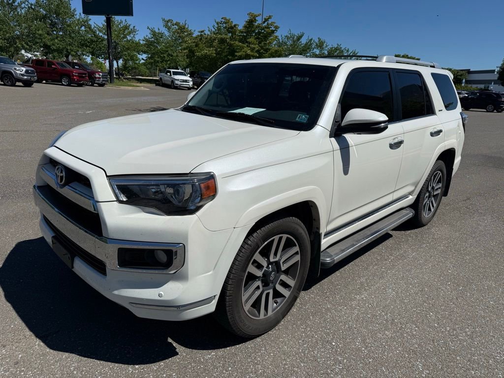 Used 2017 Toyota 4Runner Limited AWD/4WD image 3