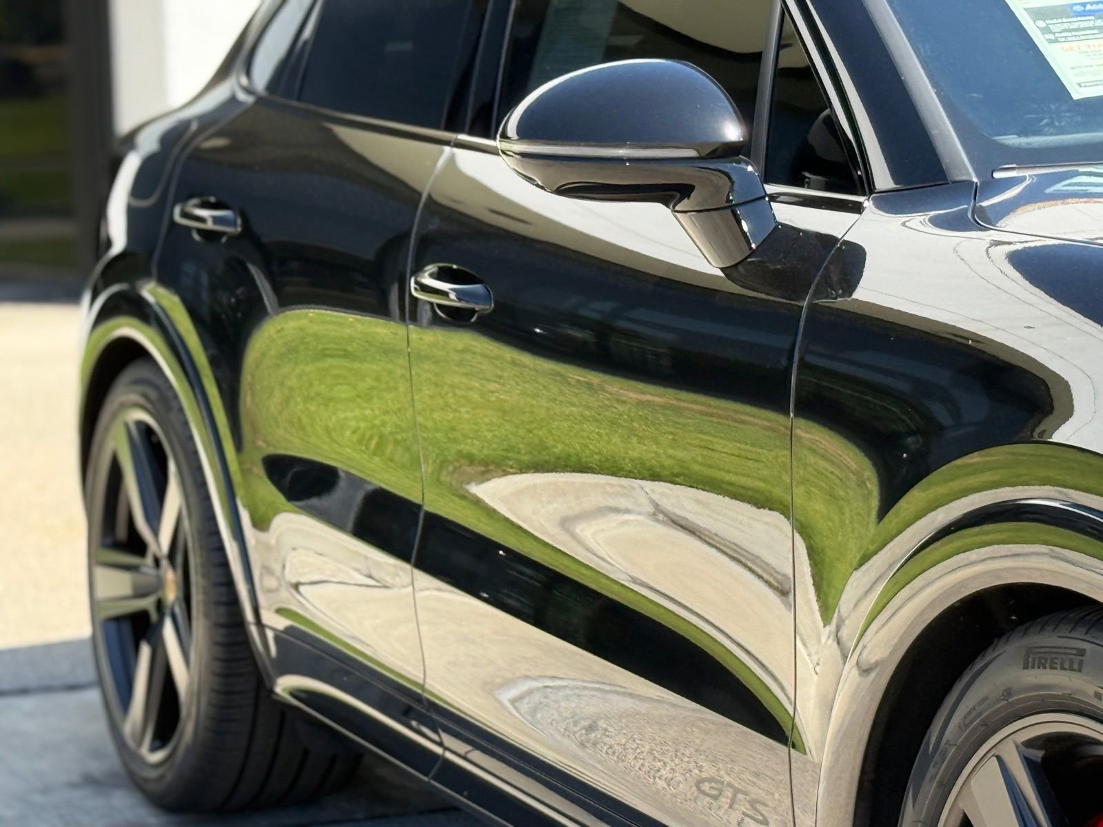 Used 2025 Porsche Cayenne GTS image 10