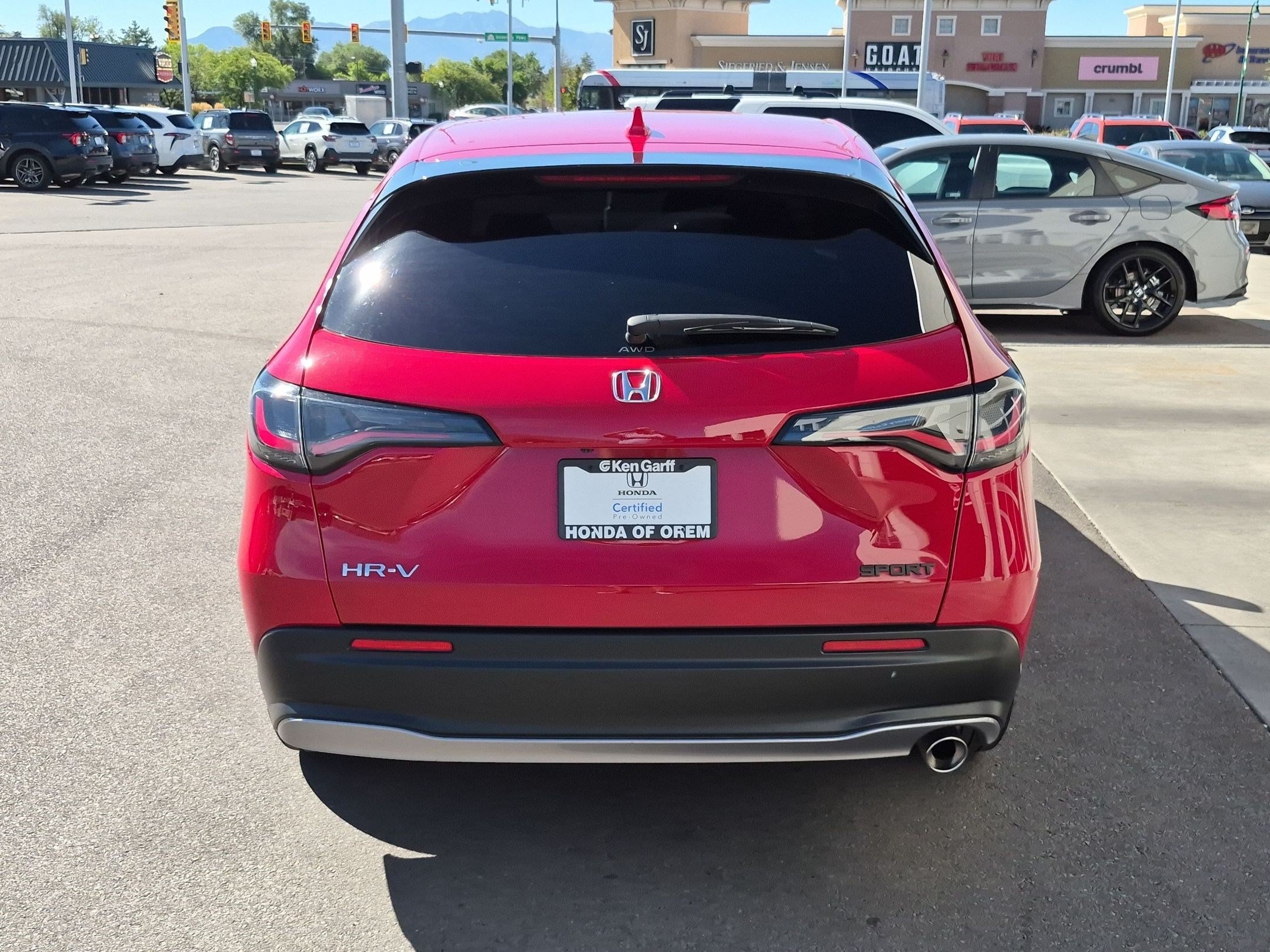 Certified 2025 Honda HR-V Sport image 7