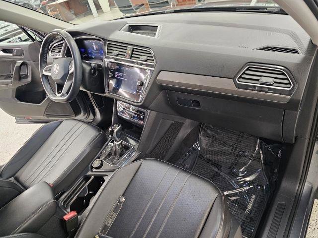 Used 2024 Volkswagen Tiguan Wolfsburg Edition AWD/4WD image 8