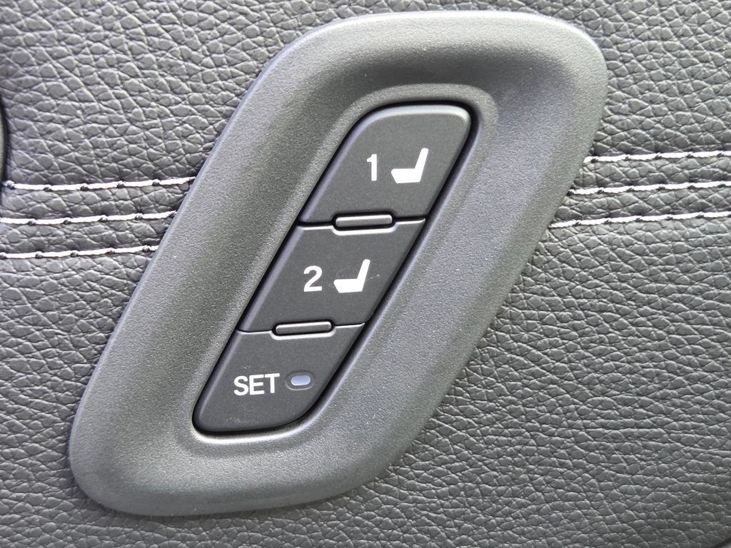 New 2026 Honda Pilot Elite image 17