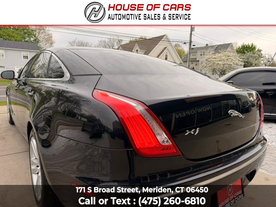 Used 2012 Jaguar XJ L RWD image 11