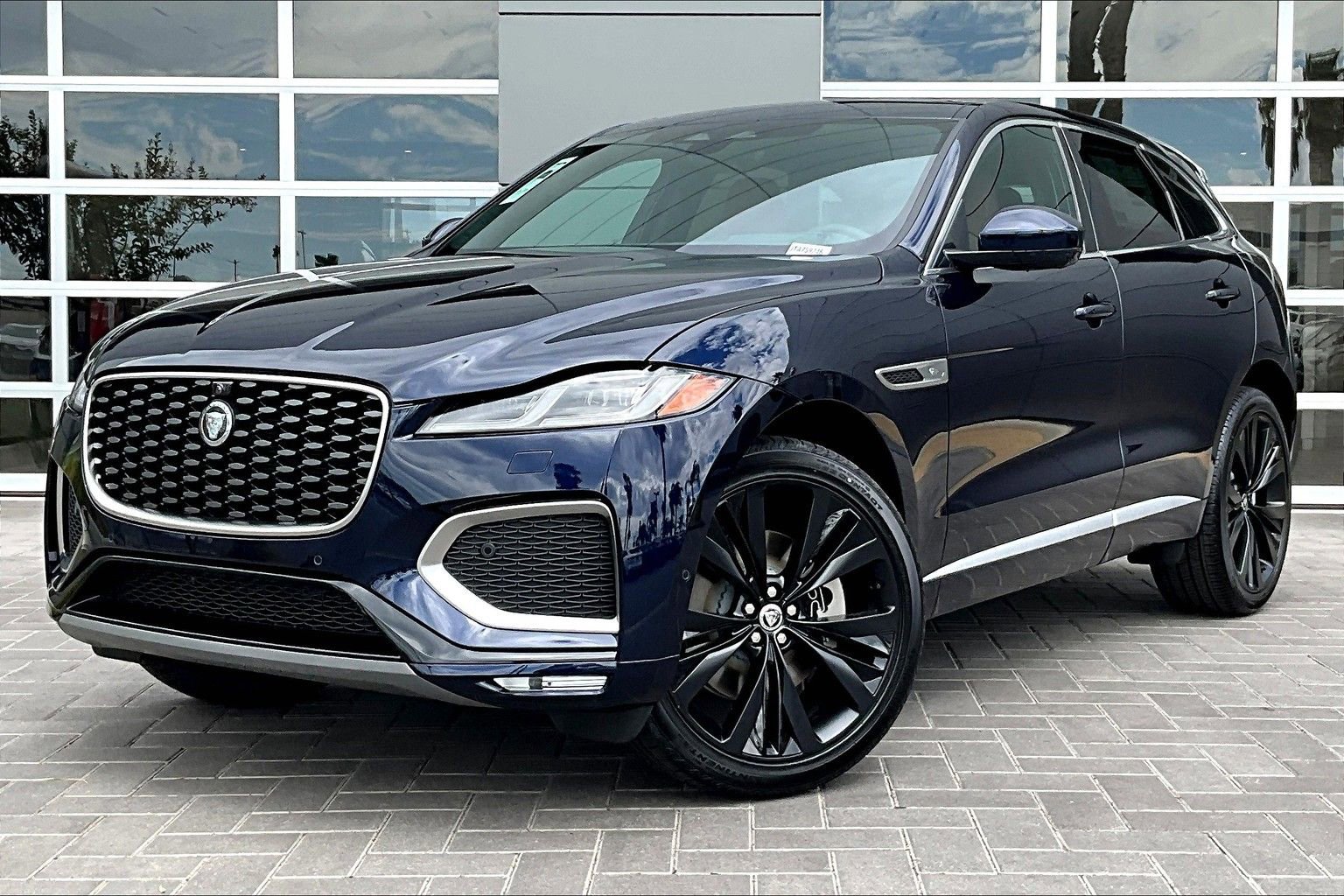 New 2026 Jaguar F-PACE R-Dynamic S AWD/4WD image 1