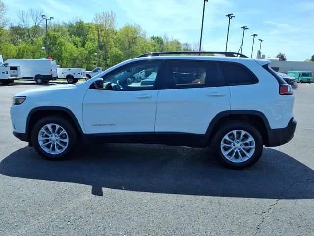 Certified 2022 Jeep Cherokee Latitude Lux w/ Sun & Sound Group AWD/4WD image 4