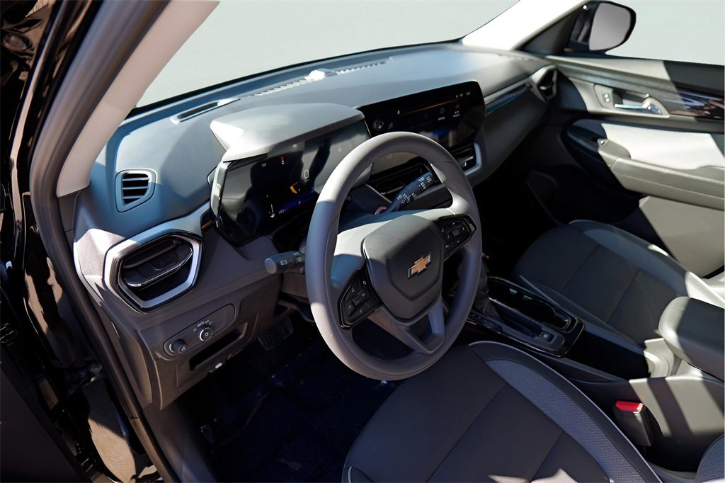 Certified 2026 Chevrolet TrailBlazer LT w/ Driver Confidence Package image 6