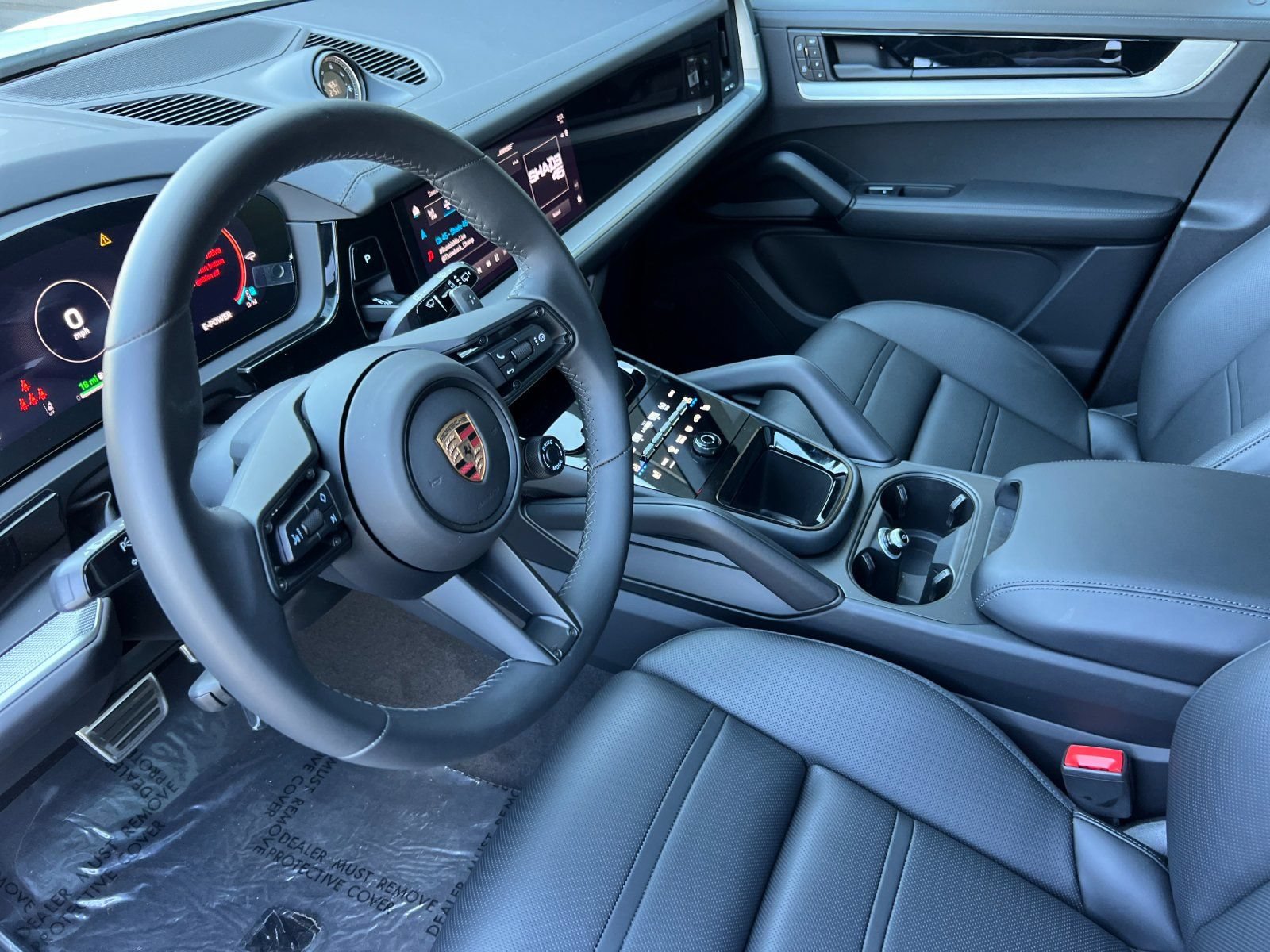 New 2025 Porsche Cayenne S AWD/4WD image 4