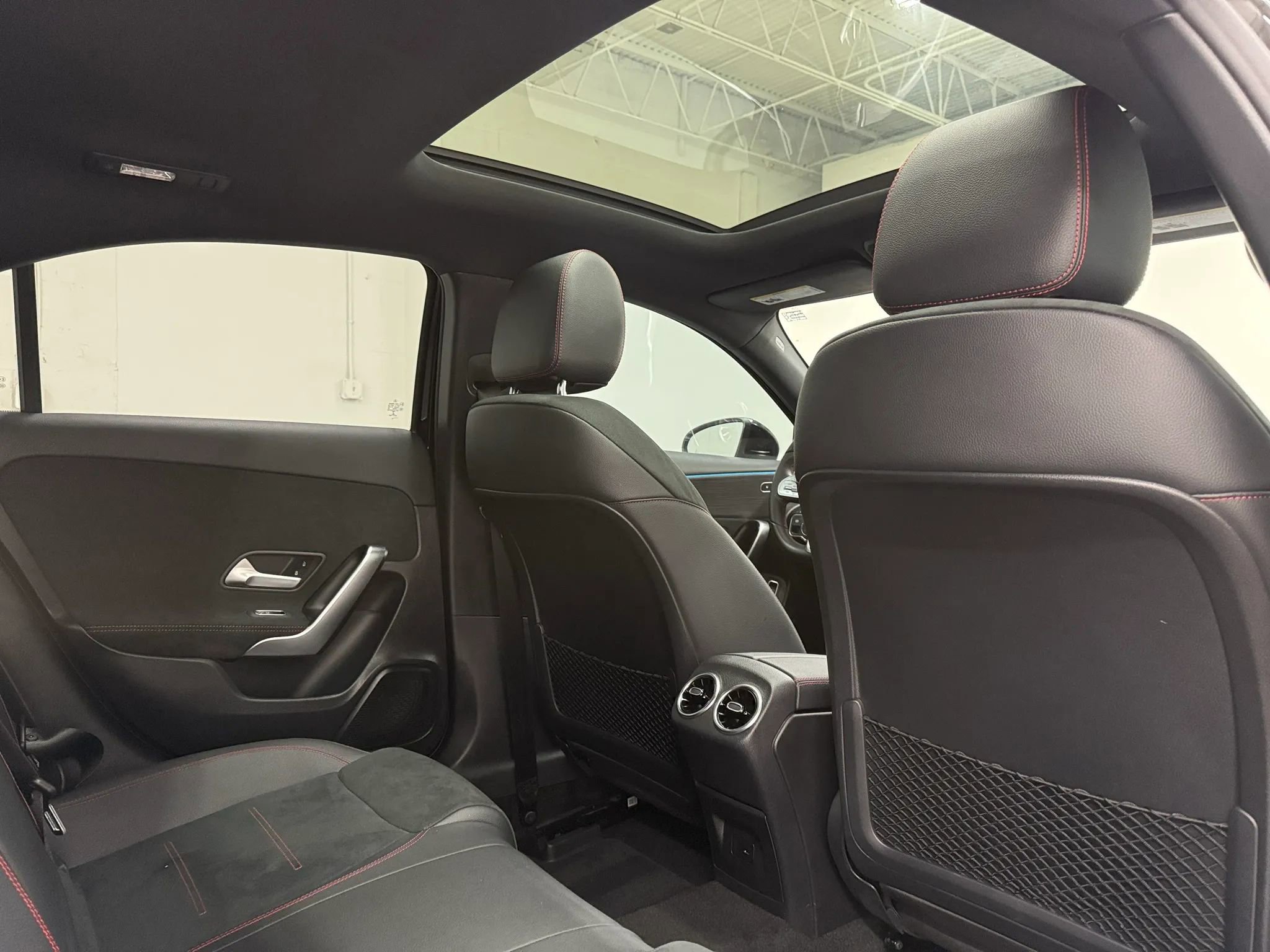 Used 2022 Mercedes-Benz A 220 4MATIC image 14