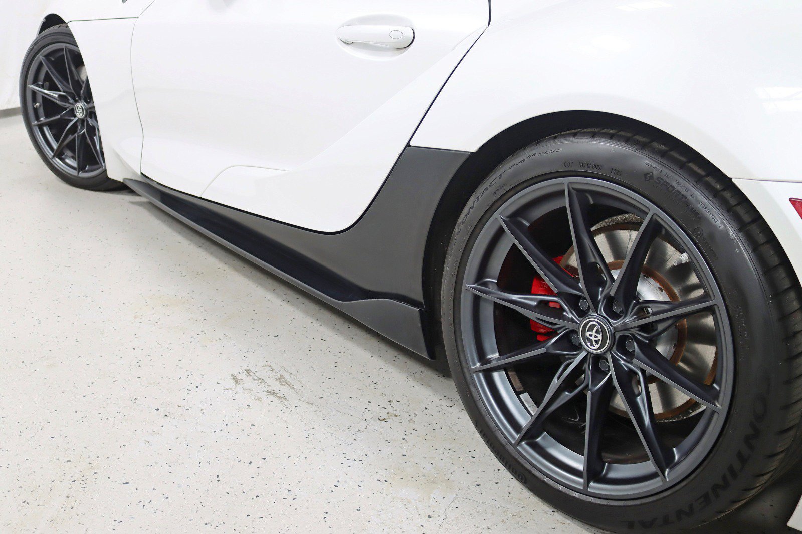 Used 2024 Toyota Supra RWD image 13