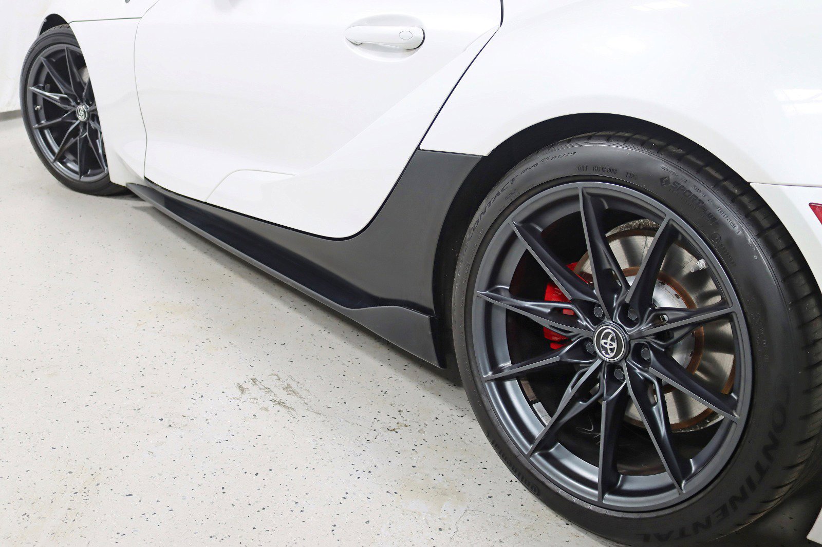 Used 2024 Toyota Supra RWD image 13