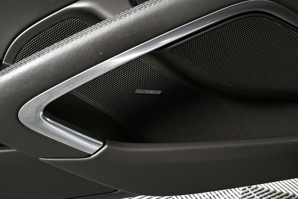 Certified 2017 Porsche 911 Turbo S image 7