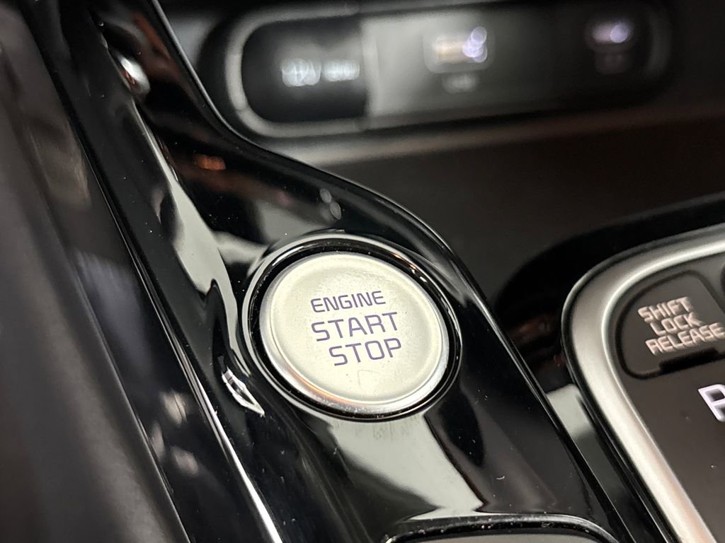 Certified 2024 Kia Soul S image 24