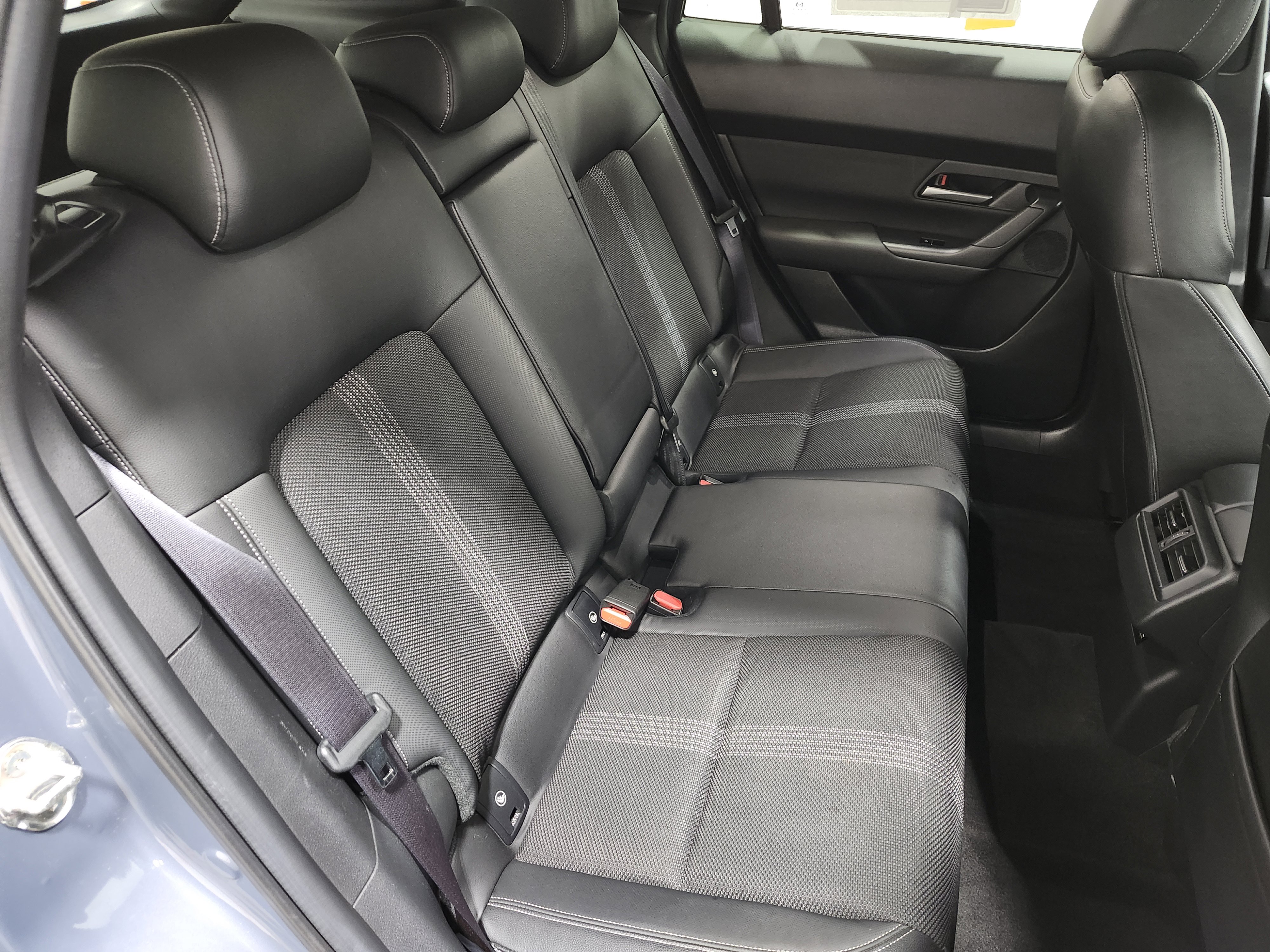 Used 2023 MAZDA CX-50 2.5 S w/ Preferred Plus Pkg image 20