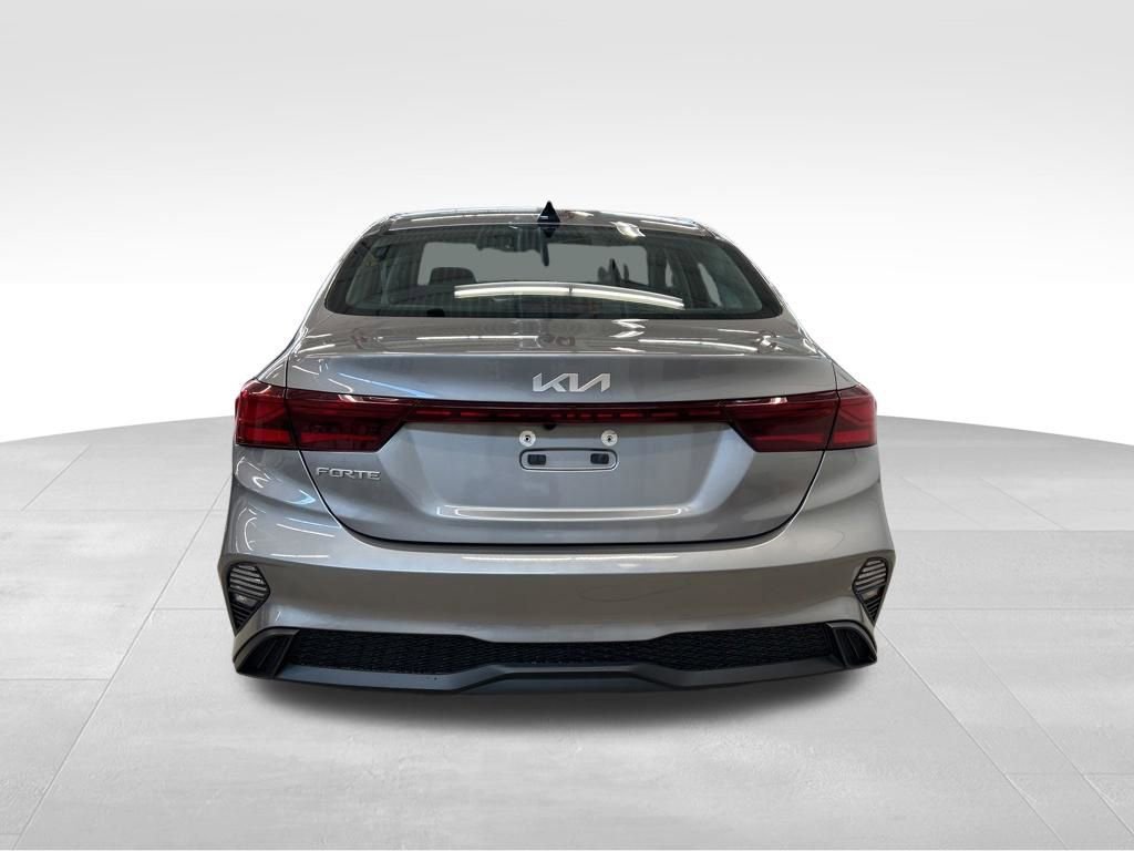 Certified 2023 Kia Forte LXS FWD image 31