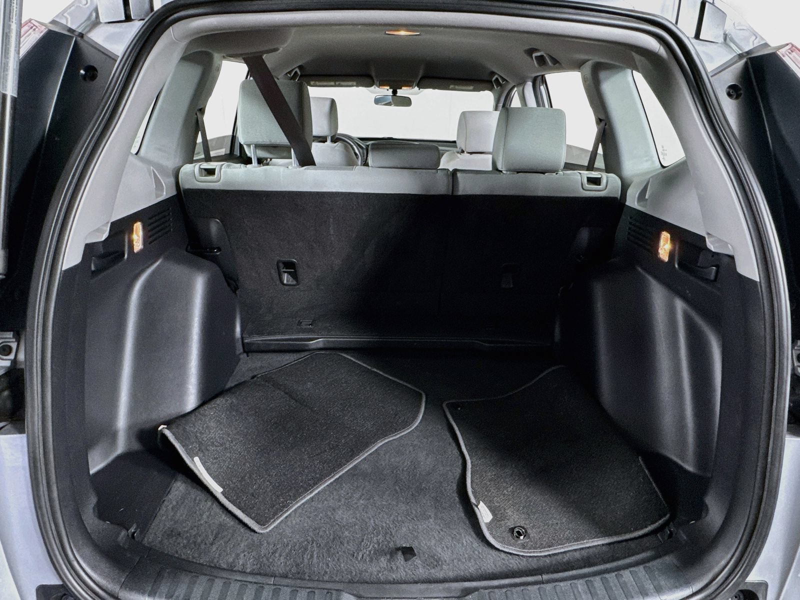 Used 2019 Honda CR-V LX image 19