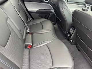 Used 2025 Jeep Compass Latitude image 14