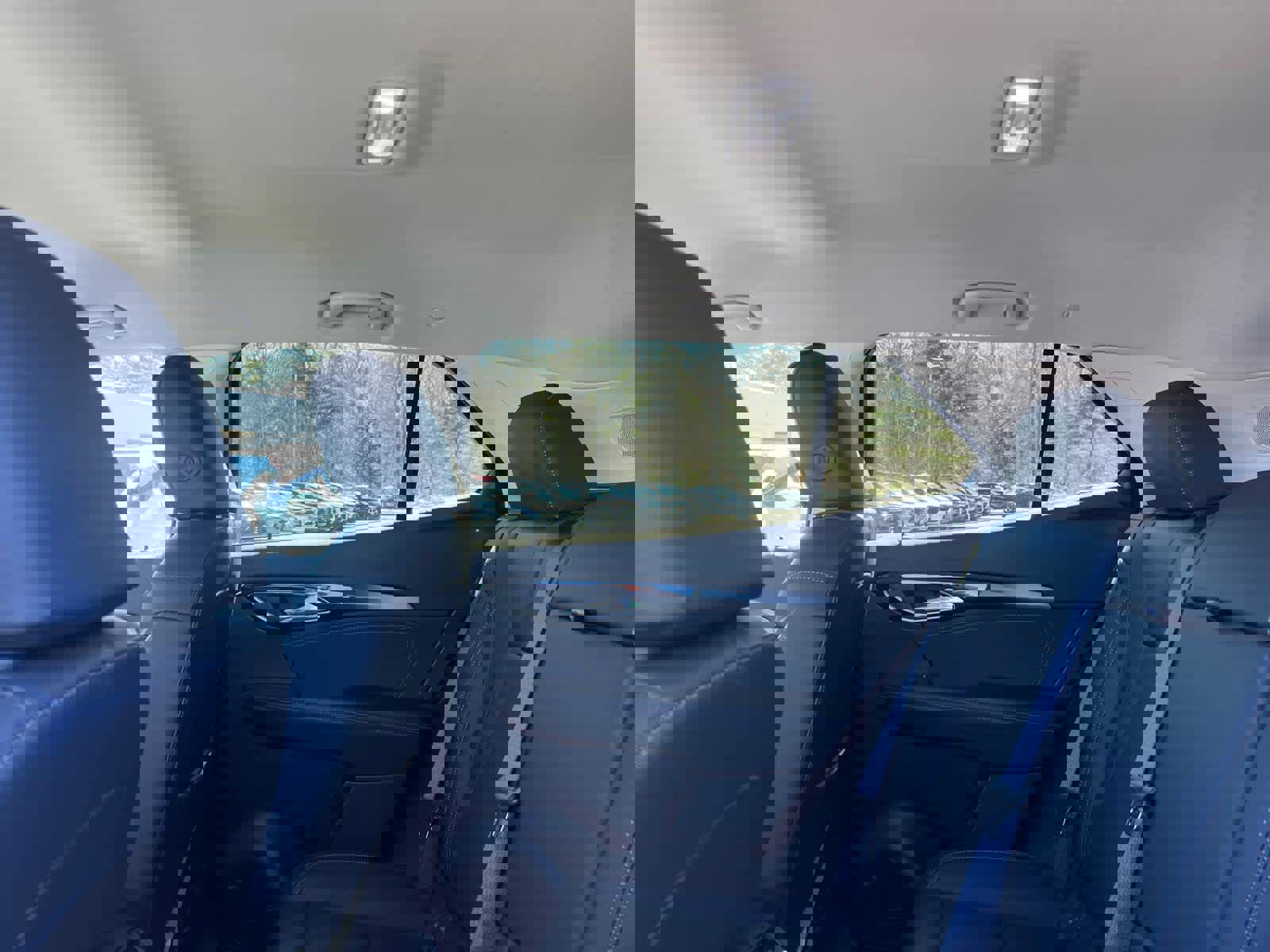 Certified 2025 Buick Envision Preferred image 30