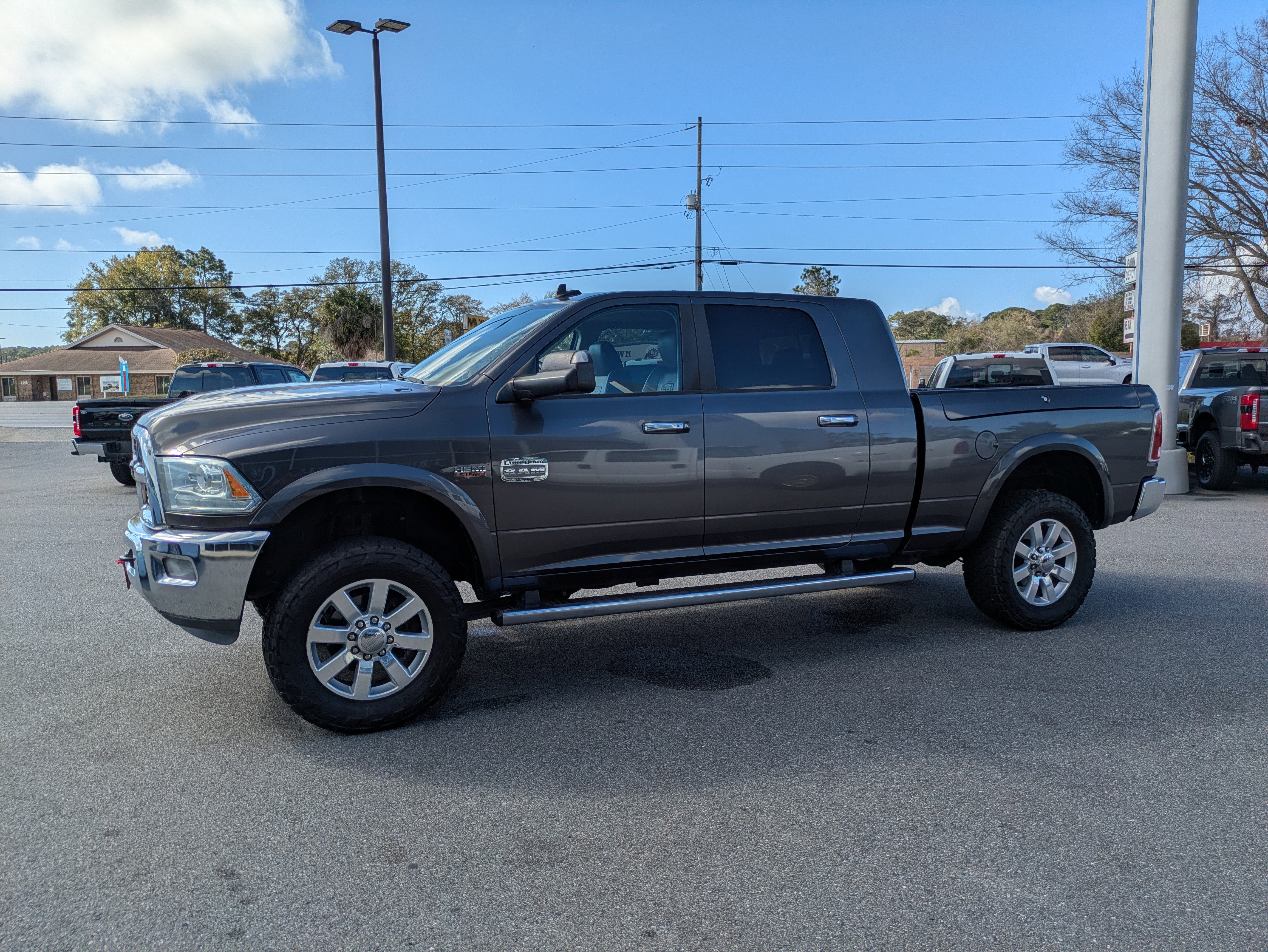 Used 2015 RAM 2500 Longhorn w/ Convenience Group image 8
