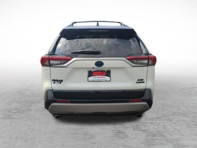 Certified 2022 Toyota RAV4 XSE AWD/4WD image 6