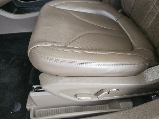 Used 2017 Lincoln MKX Reserve w/ Lincoln MKX Climate Package AWD/4WD image 31