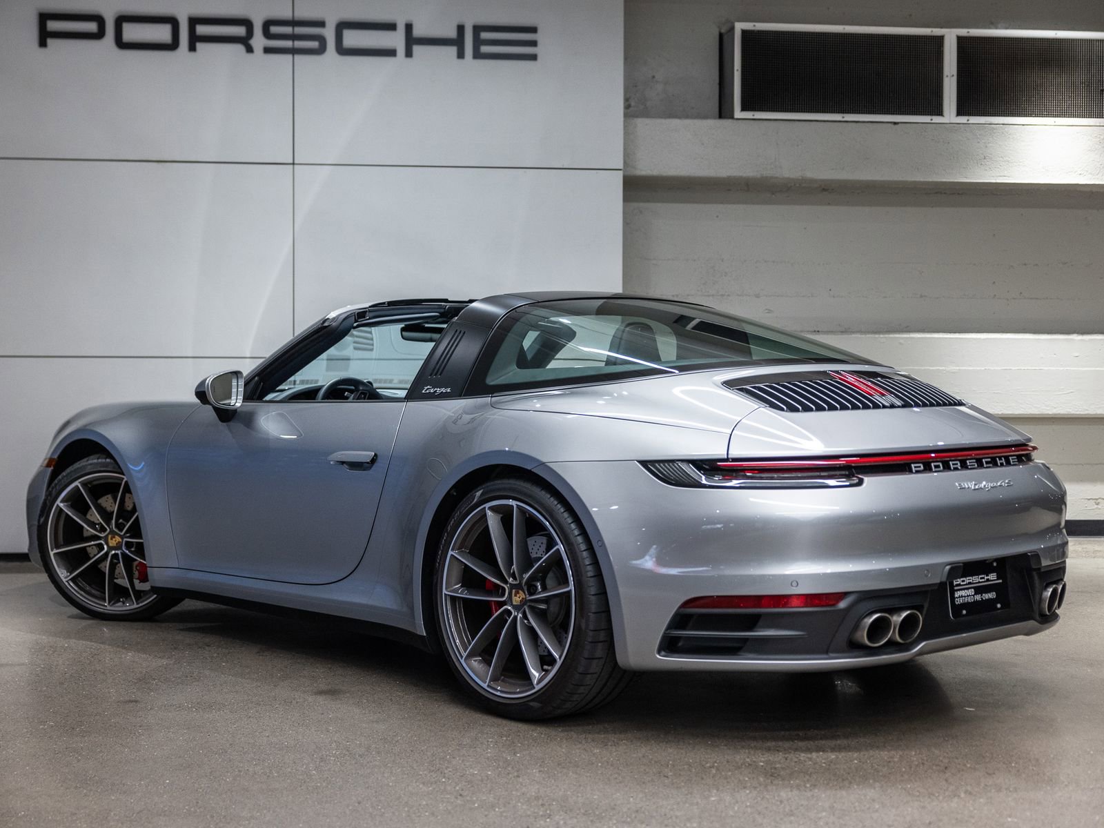 Certified 2023 Porsche 911 Targa 4S image 3