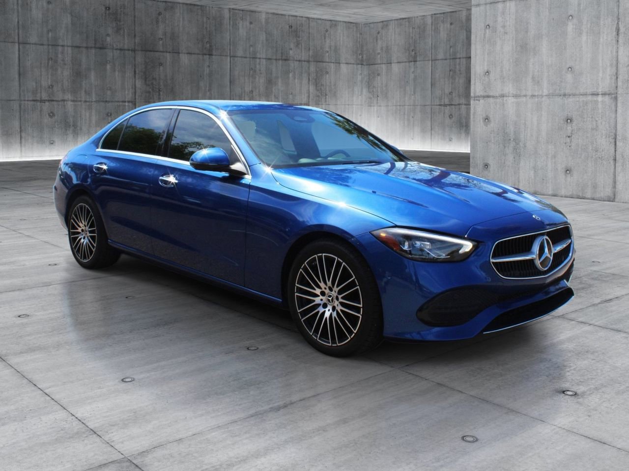 Used 2023 Mercedes-Benz C 300 Sedan image 8