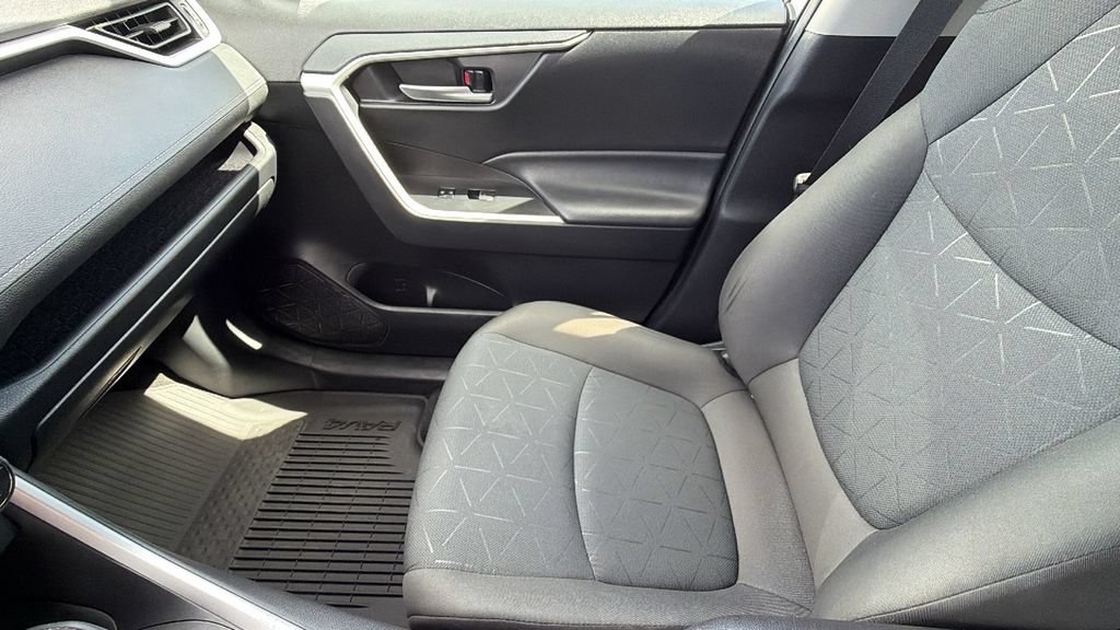 Certified 2024 Toyota RAV4 XLE w/ Convenience Package FWD image 12
