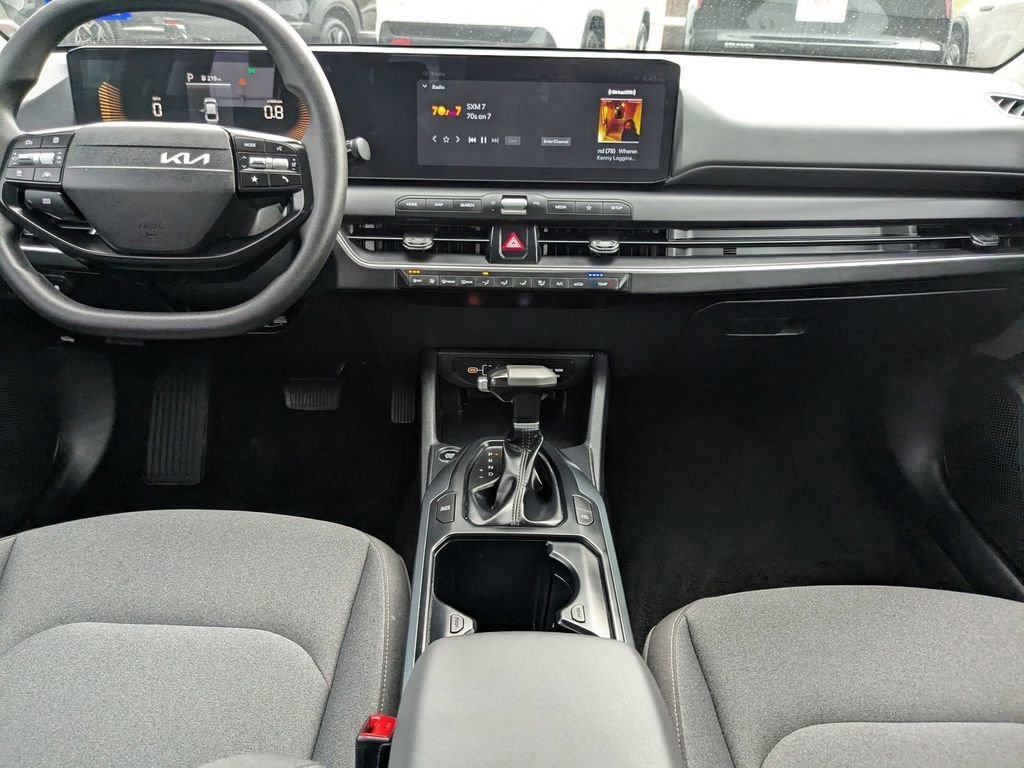 Used 2025 Kia K4 LXS image 15