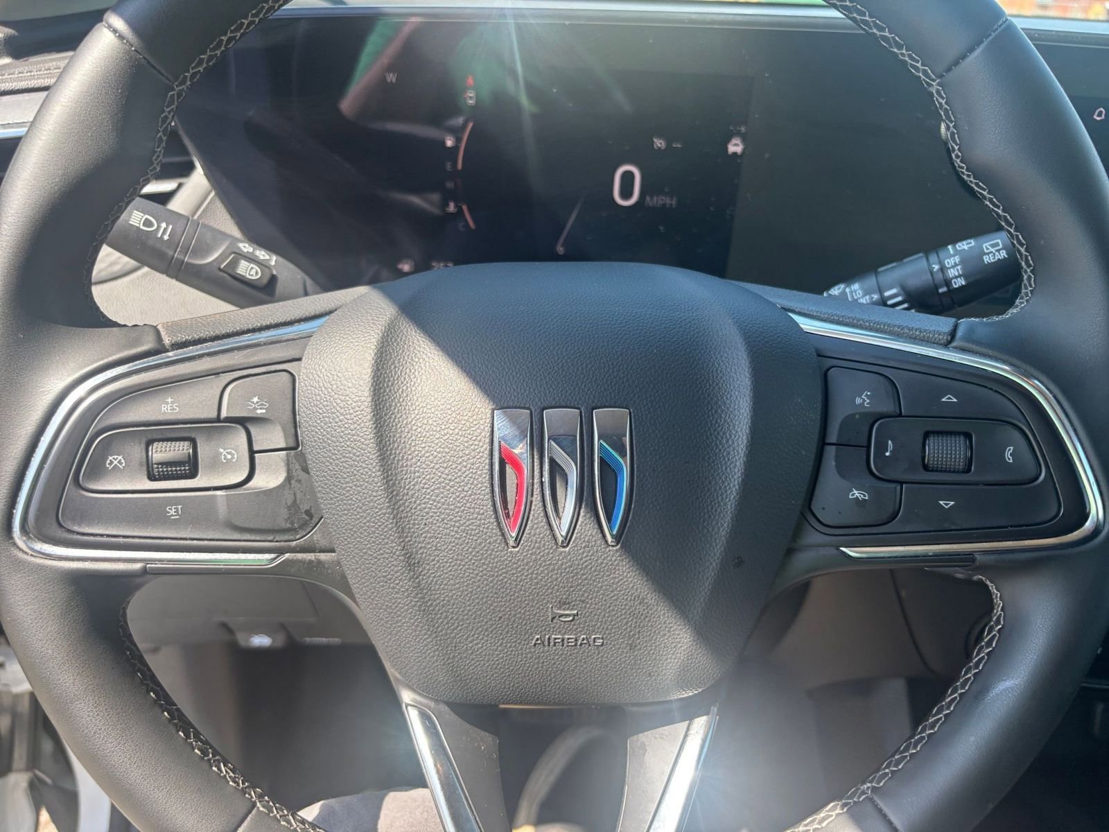 Used 2025 Buick Encore GX Preferred image 25