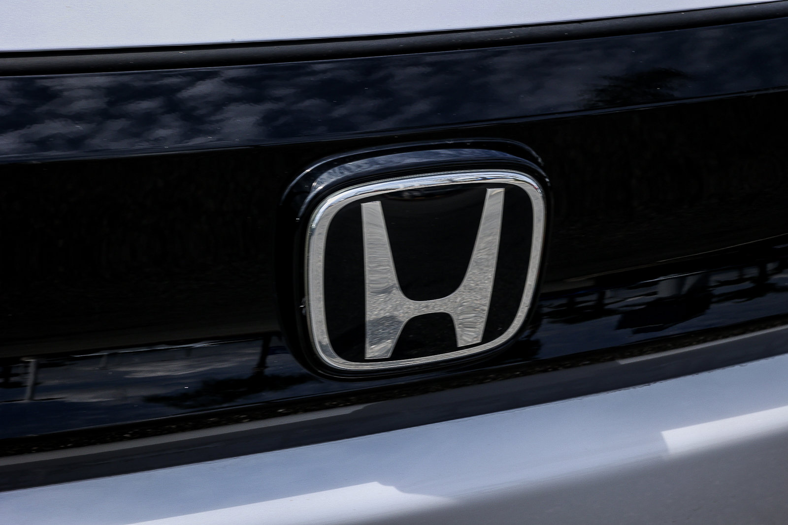 Used 2024 Honda Prologue Touring image 16