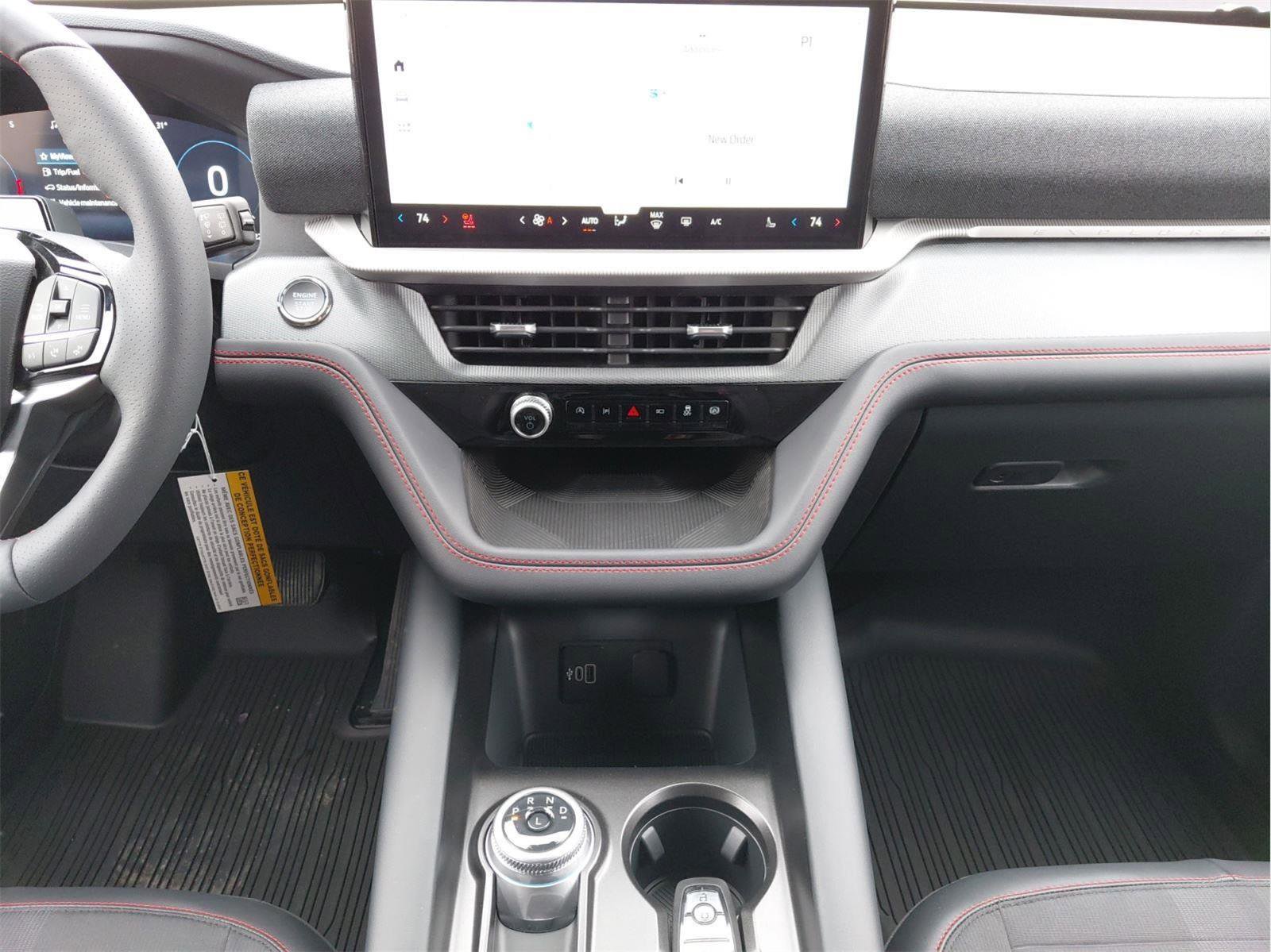 New 2026 Ford Explorer ST-Line w/ ST-Line Street Pack image 11