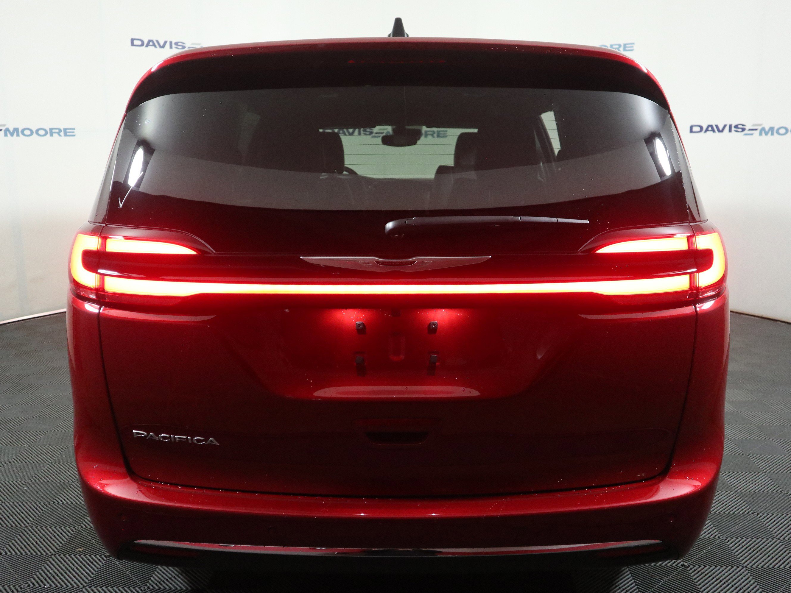 New 2026 Chrysler Pacifica Select image 7