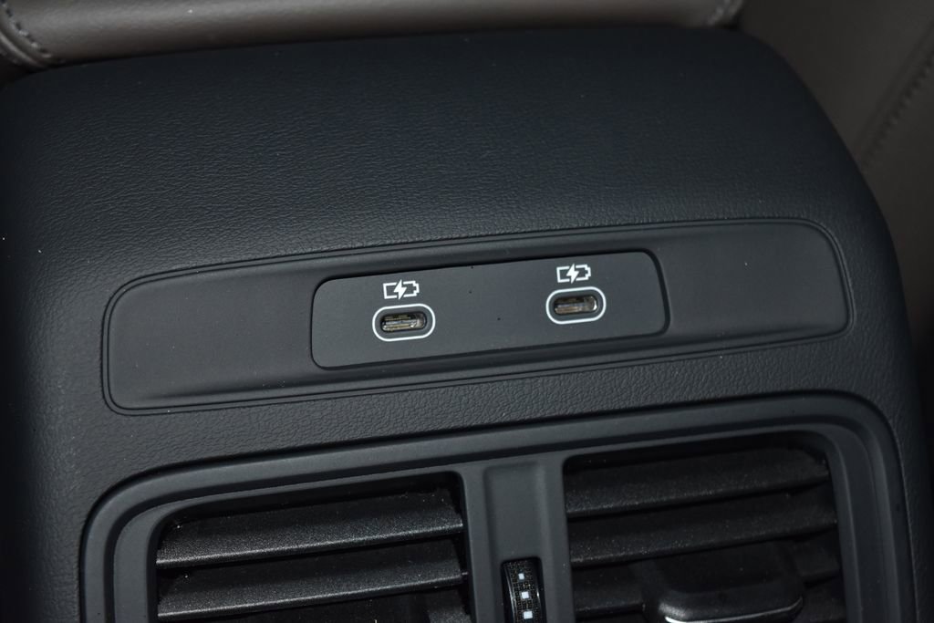 Certified 2025 Audi Q5 Premium w/ Convenience Package image 18