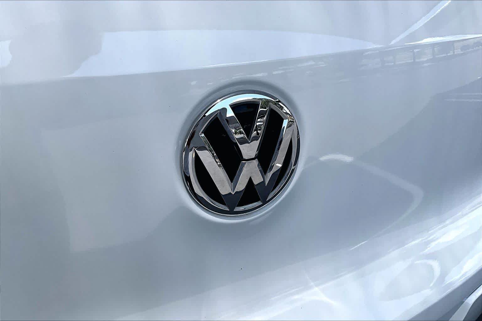 Used 2017 Volkswagen Tiguan S AWD/4WD image 31