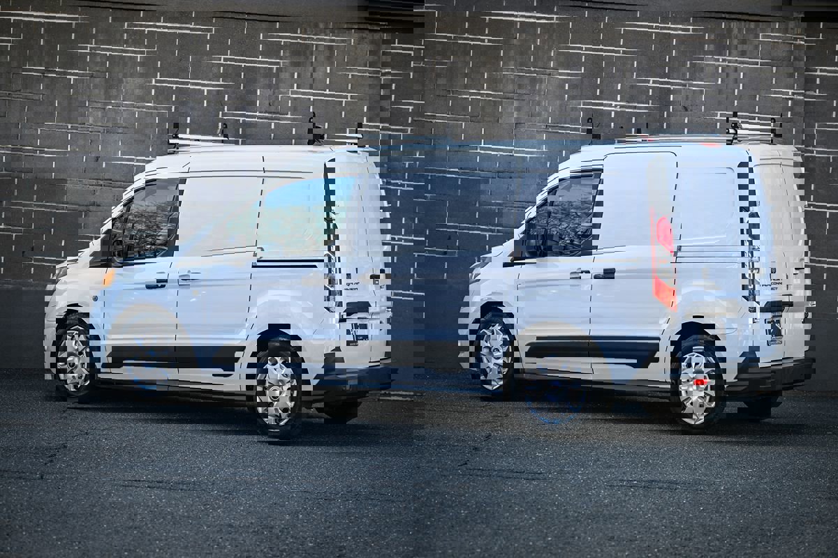 Used 2014 Ford Transit Connect XLT image 4