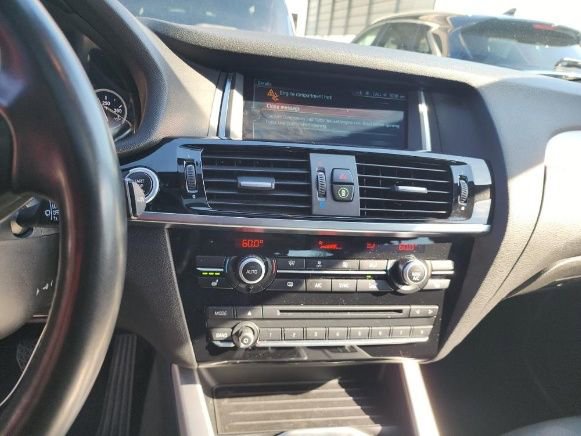 Used 2018 BMW X4 M40i image 7