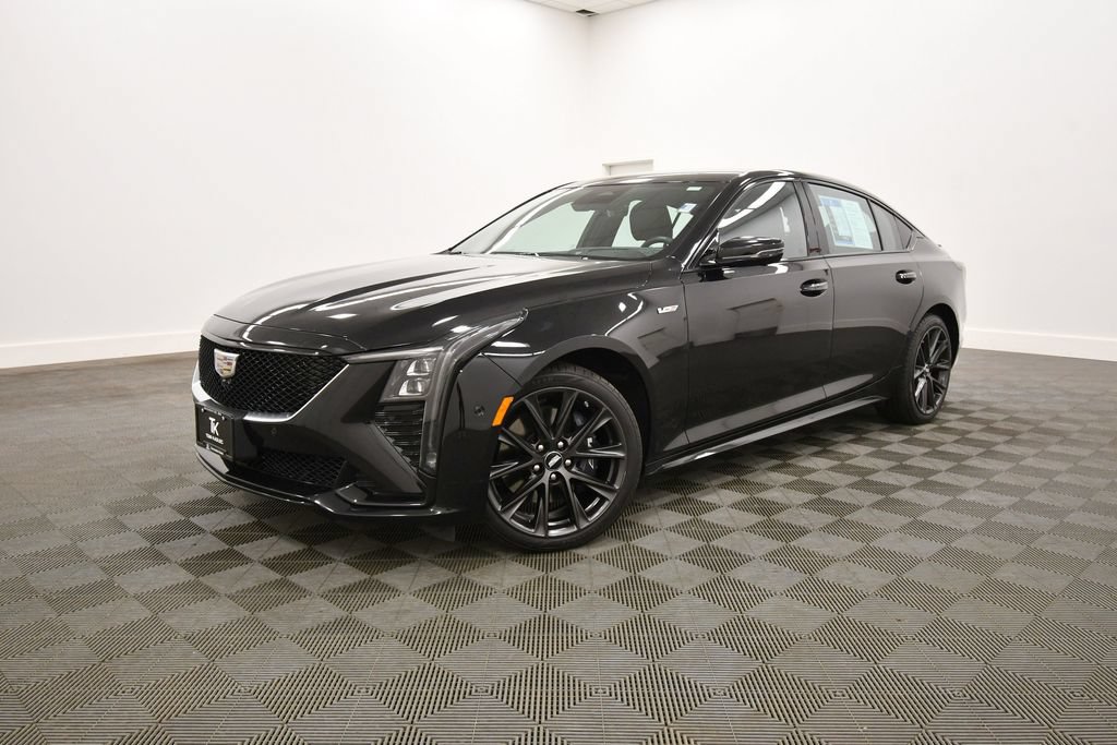 Used 2025 Cadillac CT5 V w/ Technology Package AWD/4WD image 2