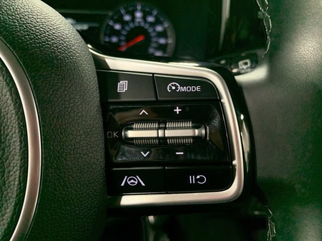 Used 2023 Kia Sorento S AWD/4WD image 30