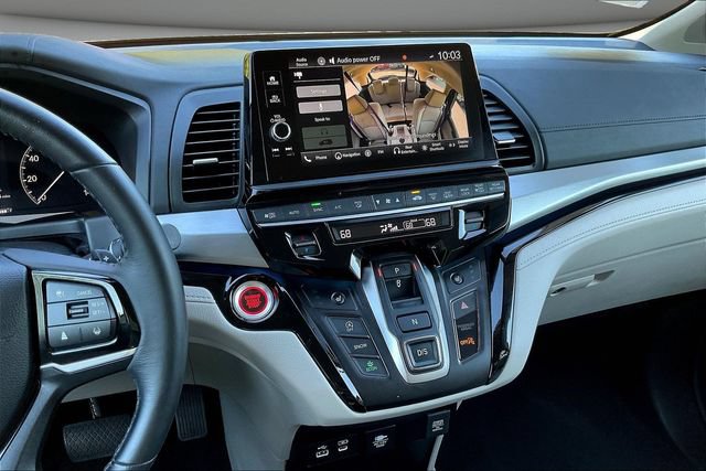 Used 2025 Honda Odyssey Touring image 11