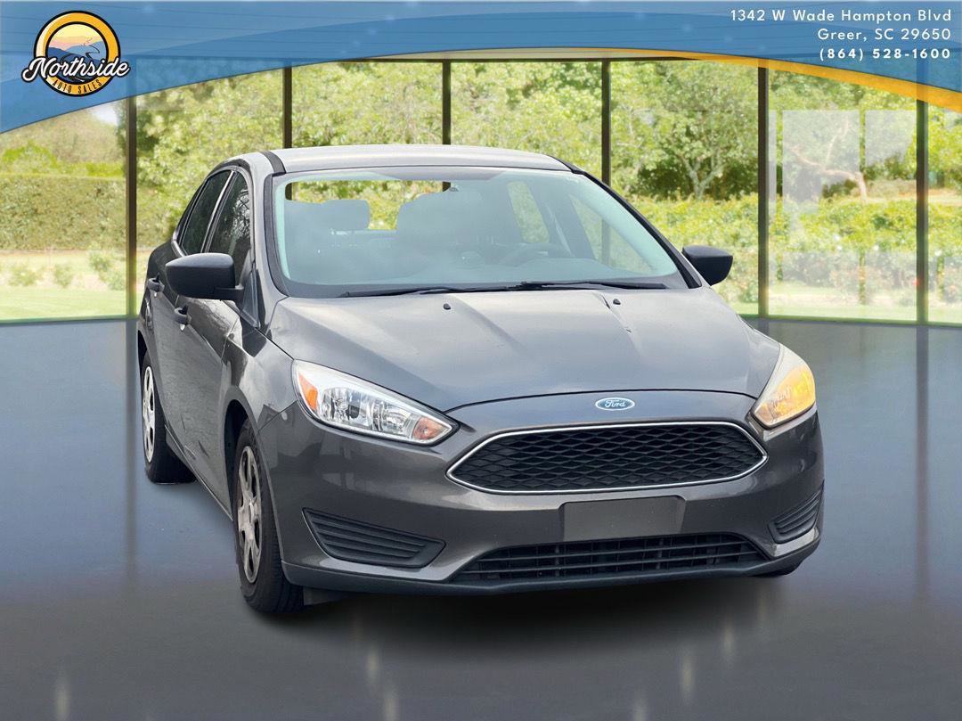 Used 2018 Ford Focus S image 2