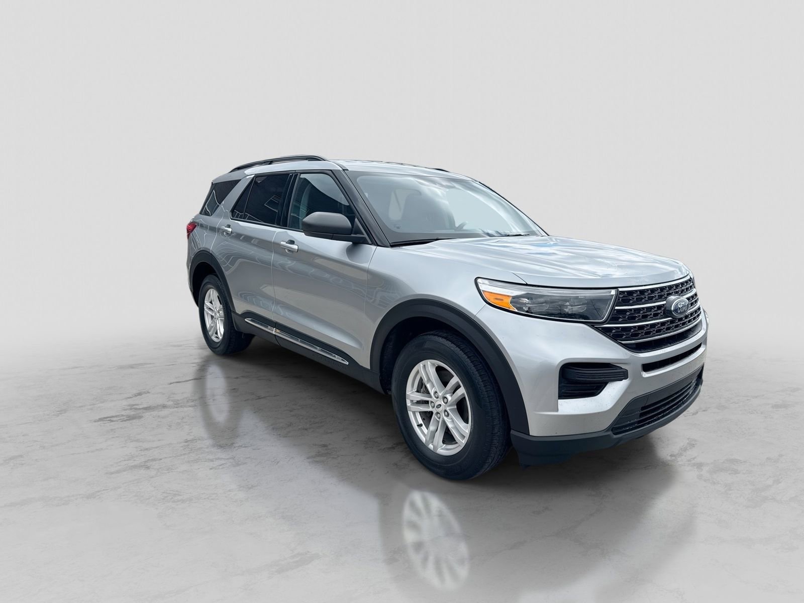Certified 2023 Ford Explorer XLT AWD/4WD image 10
