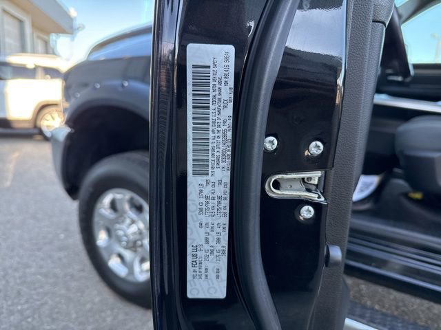 Used 2017 RAM 3500 Big Horn image 32