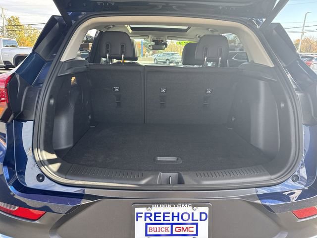 Used 2023 Buick Encore GX Essence w/ Experience Buick Package image 26