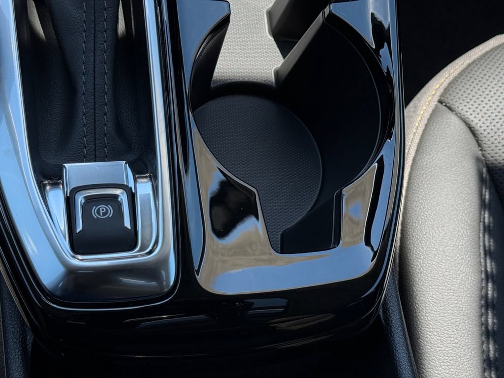 New 2026 Chevrolet Trax ACTIV w/ Sunroof Package FWD image 29