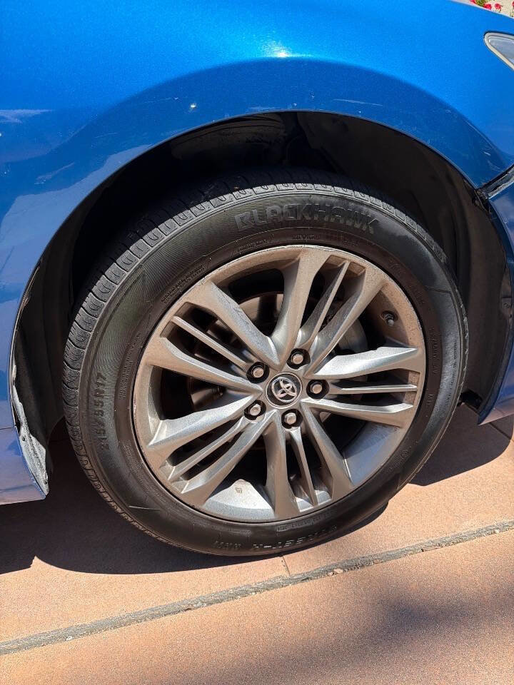 Used 2017 Toyota Camry SE FWD image 26