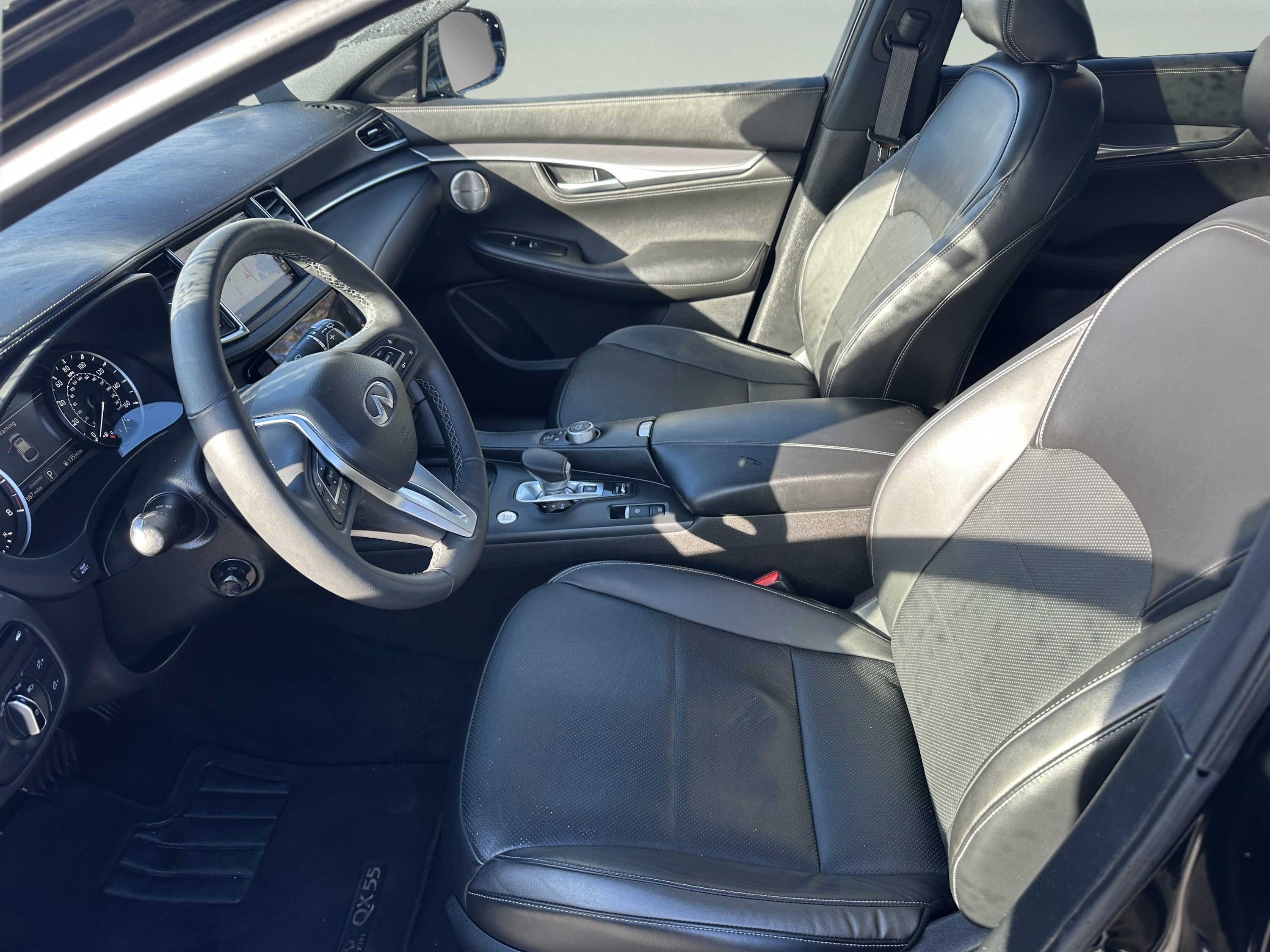 Used 2022 INFINITI QX55 Essential w/ Proassist Package image 7