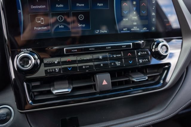 Used 2020 Toyota Highlander Limited AWD/4WD image 22