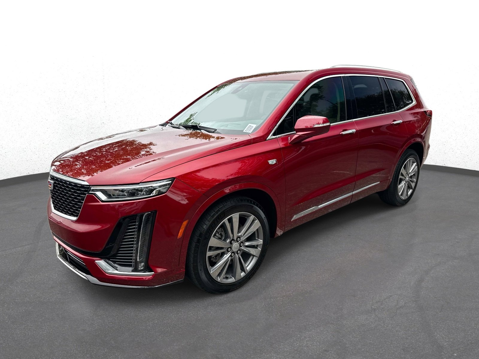 Used 2024 Cadillac XT6 Premium Luxury w/ Technology Package image 7