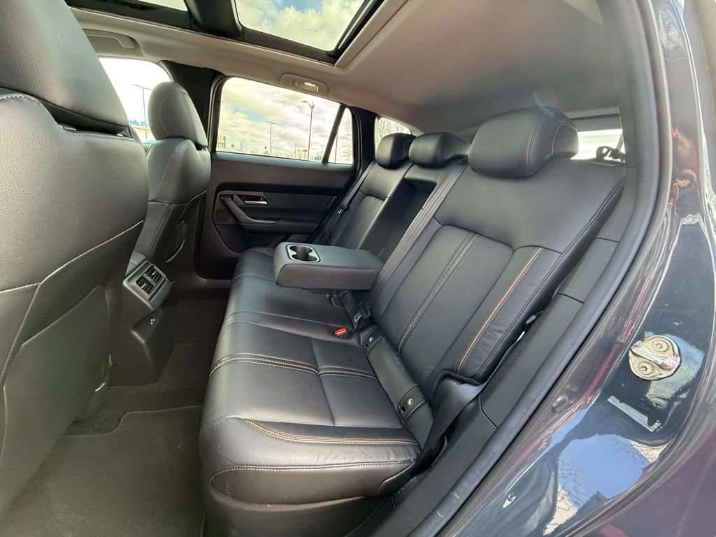 Used 2025 MAZDA CX-50 AWD 2.5 Hybrid w/ Premium Pkg image 32