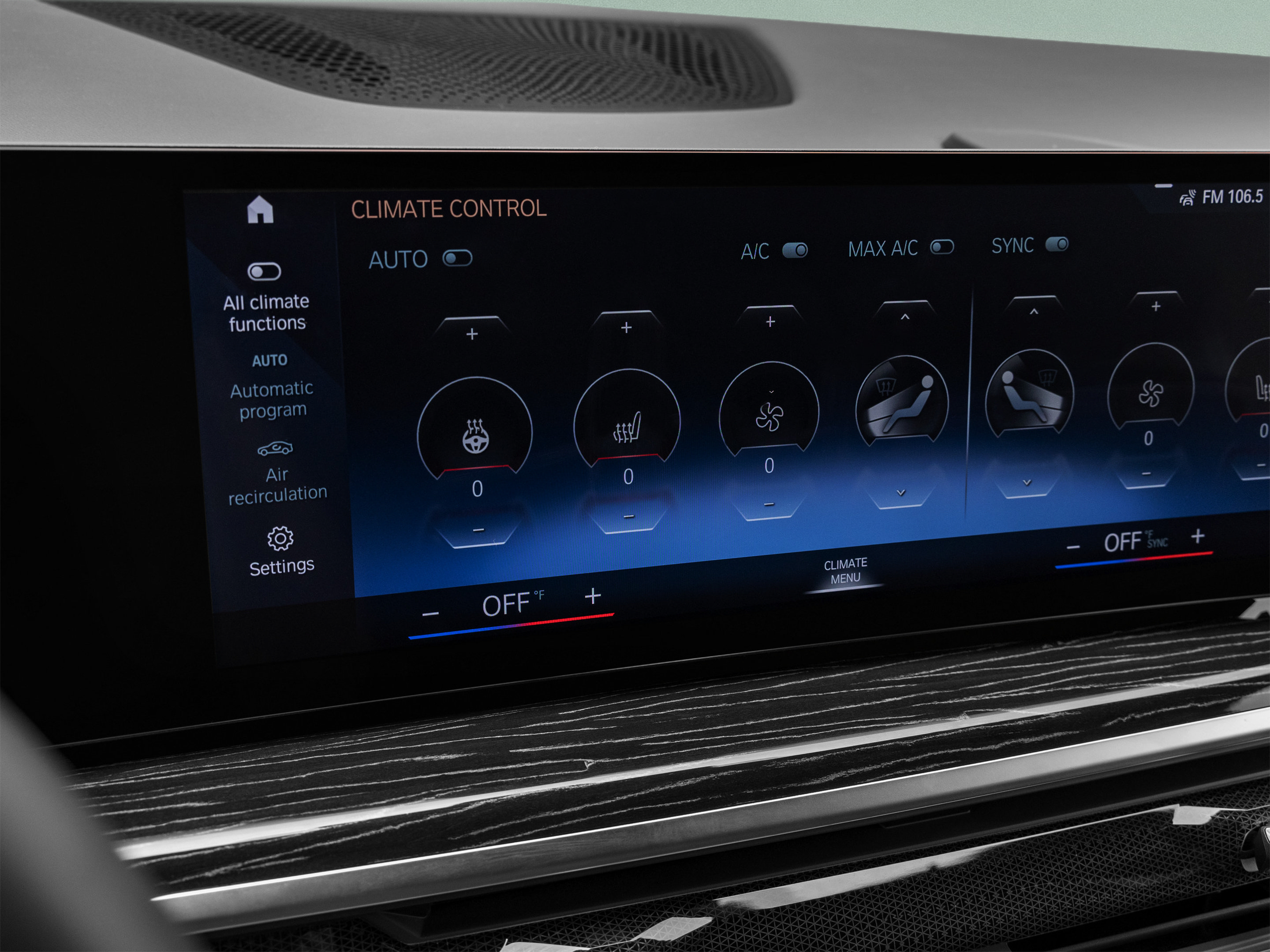 Used 2024 BMW X7 xDrive40i AWD/4WD image 34